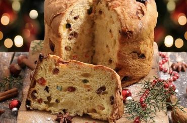 Pan de pascua húmedo y esponjoso