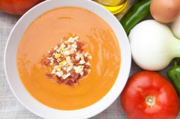 Receta de salmorejo cordobés tradicional española