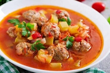 Receta de sopa de albóndigas