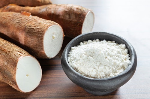 Almidón de yuca Almidón o harina de yuca, uno de los ingredientes secos clave para la textura.