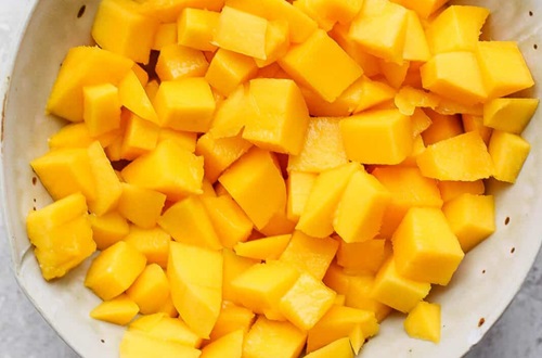 Mango en cubos Mango en cubos