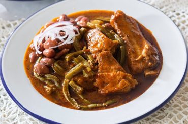 Receta de espinazo de puerco con nopales