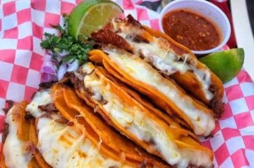 Receta de quesabirria de Jalisco