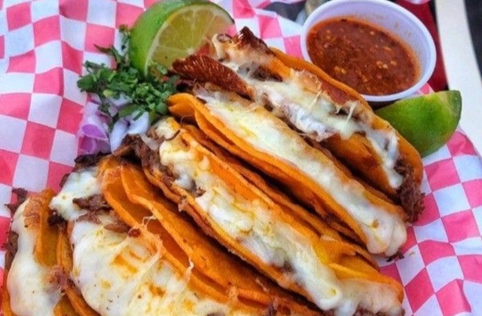 Receta de quesabirria de Jalisco
