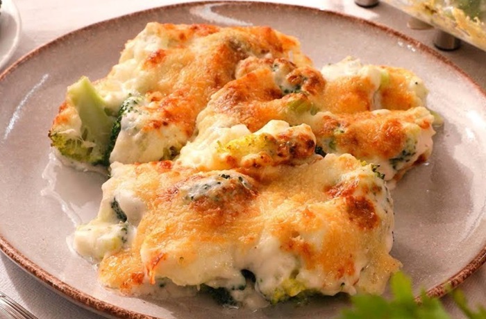 Receta de brocoli con queso gratinado