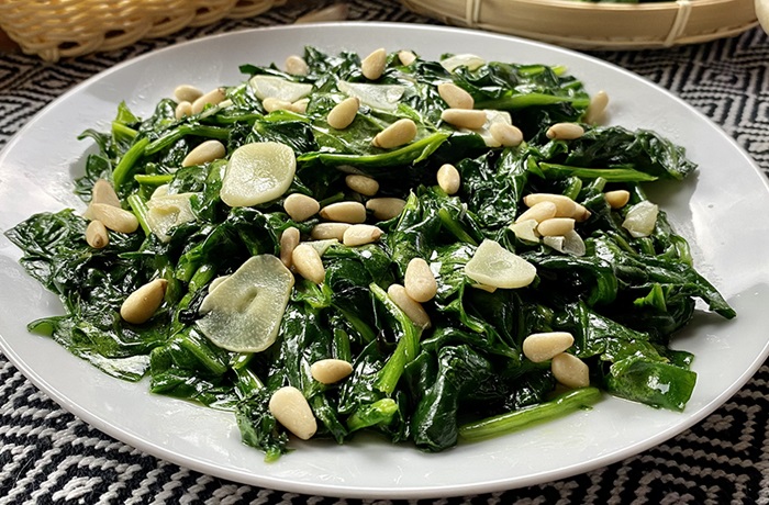 Receta de espinacas salteadas
