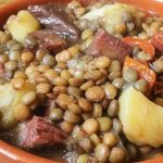 ¿Cómo hacer un guiso de lentejas casera: Receta tradicional con y sin arroz