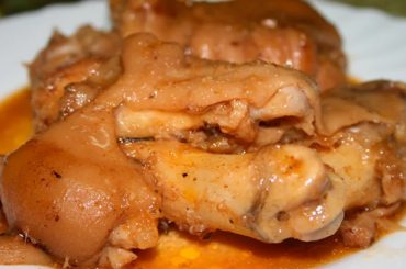 Receta de manitas de cerdo en salsa