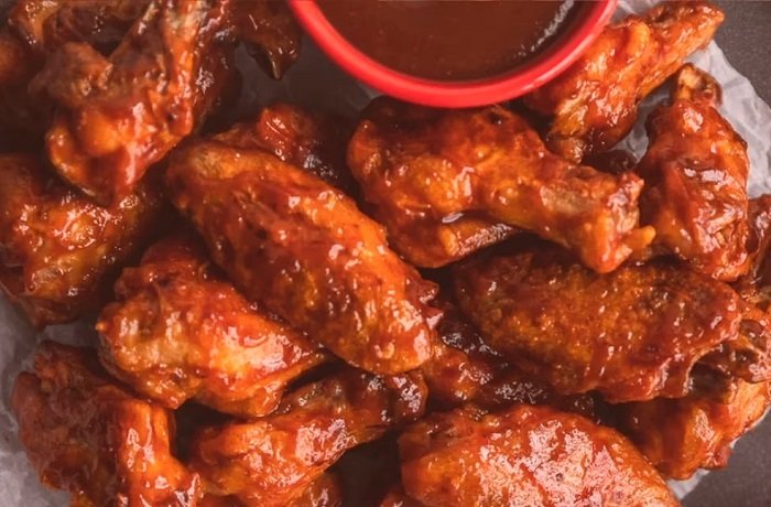 Alitas BBQ con ají panca y limón receta peruana