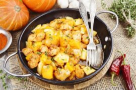Calabaza frita con ajos, tomate y orégano receta andaluza