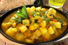 Cau cau de mondongo con papa amarilla y arroz receta peruana