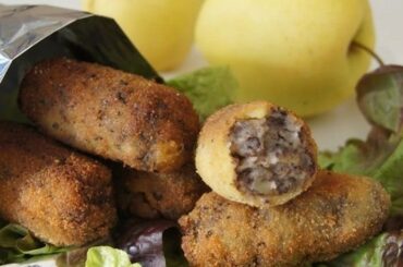 Croquetas de manzana con morcilla caseras receta española