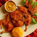 Cuy chactado crocante con papas receta peruana