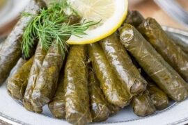 Dolmas turcas hojas de parra rellenas