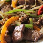 Hígado a la italiana con pimientos y cebolla receta peruana