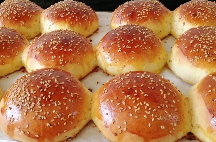 Pan piñita venezolano con cobertura de azúcar receta casera