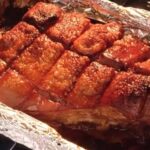 Panceta de cerdo al horno con piel crujiente receta peruana