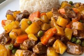 Picante de carne receta peruana