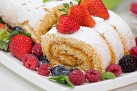 Pionono peruano relleno de manjar blanco en rodajas receta peruana