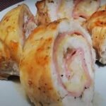 Pollo enrollado con jamón y queso en rodajas receta peruana