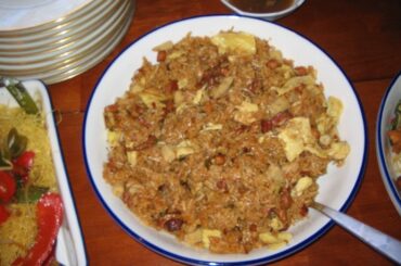 Arroz chaufa de pollo peruano en wok receta casera