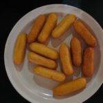 Bollos de harina de maíz rellenos de queso receta dominicana casera