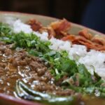 Carne en su jugo tapatía con frijoles y tocino receta de Guadalajara