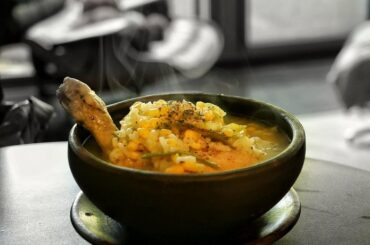 Cazuela de pollo chilena casera con zapallo y choclo receta tradicional