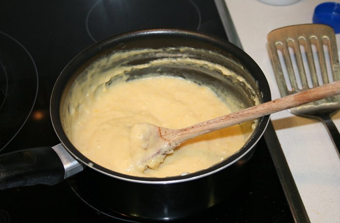 Crema pastelera clásica con vainilla receta casera
