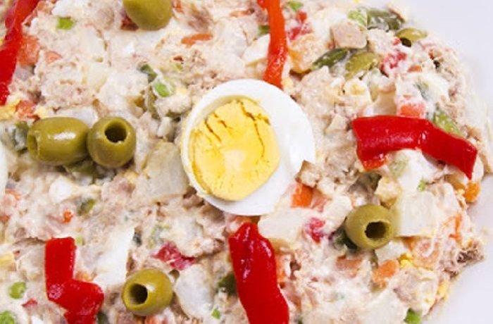 ¿Cómo hacer ensaladilla rusa? Receta española con atún y mayonesa
