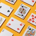 ¿Qué estrategias de apuestas con cartas existen y cómo funcionan?