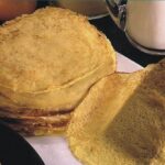 Frilloas uruguayas caseras con azúcar y dulce de leche