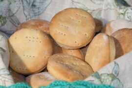 Hallullas chilenas caseras pan redondo y plano receta tradicional