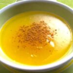 Mazamorra de piña con canela en copa receta peruana