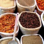 Condimentos peruanos y sal en la cocina peruana según la OMS
