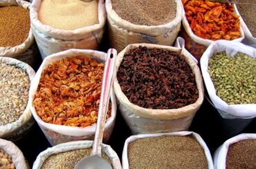 Condimentos peruanos y sal en la cocina peruana según la OMS