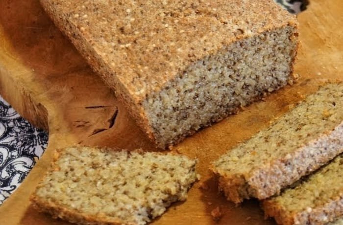 Pan de quinua y chía casero en molde