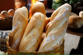 Pan sfilatino o baguette italiano casero de Italia