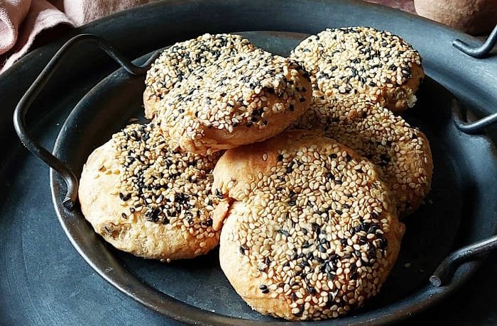 Pan shaobing chino con sésamo receta del norte de China