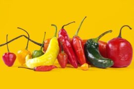 Ajíes peruanos en un mercado de Perú destino gastronómico mundial