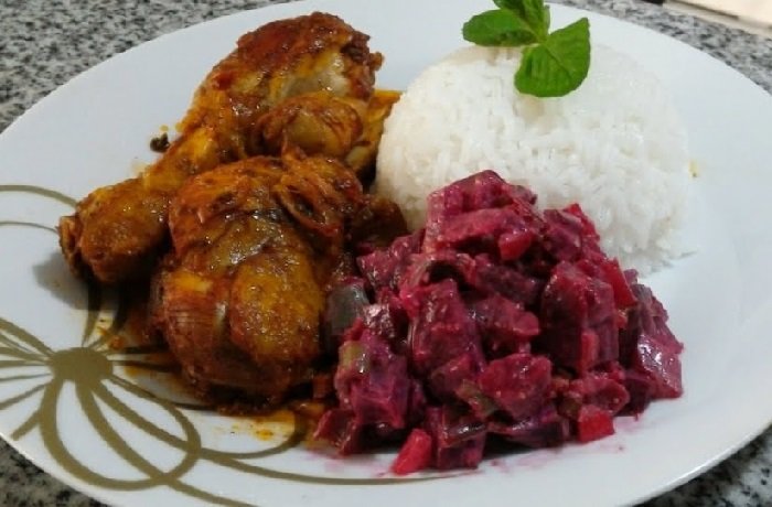 Pollo a la olla con ají panca y arroz receta peruana