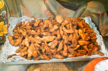 Prestiños costarricenses fritos con miel de tapa dulce receta de Semana Santa
