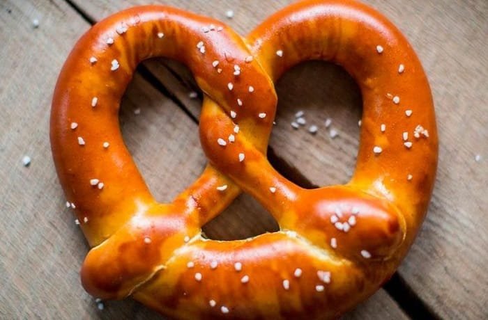 Pretzels alemanes caseros receta tradicional de Baviera