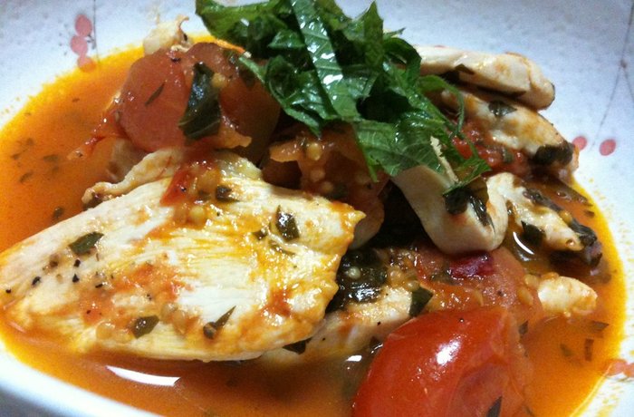 ¿Cómo hacer sudado de pollo? Receta colombiana con papa y yuca
