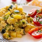 Zarangollo murciano de calabacín, cebolla y huevo receta tradicional de Murcia